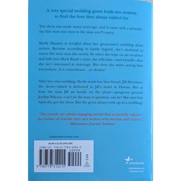 🏖️A Wish Upon A Dress by Debbie Macomber - Picture 2 of 2